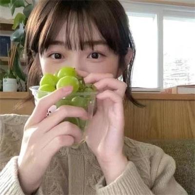 踏浪女人